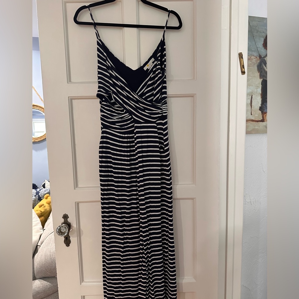 Boden Strapoy nautical midi dress with double V.